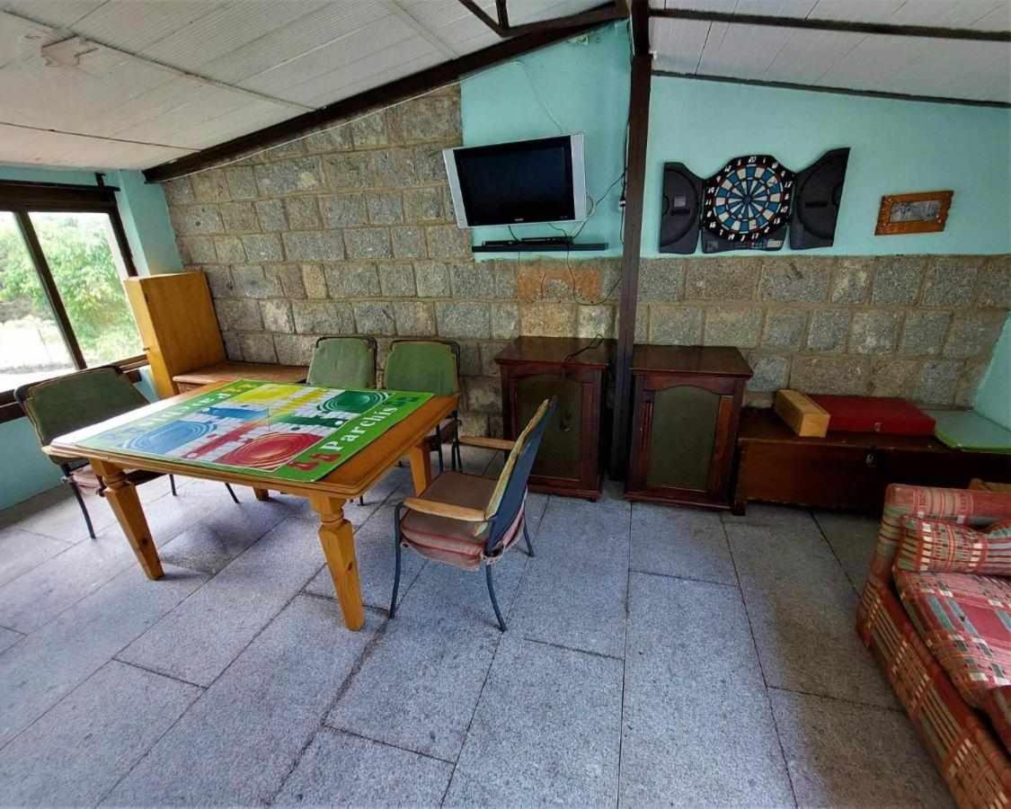 Hostal La Vista de Gredos III Navarredonda Exterior foto
